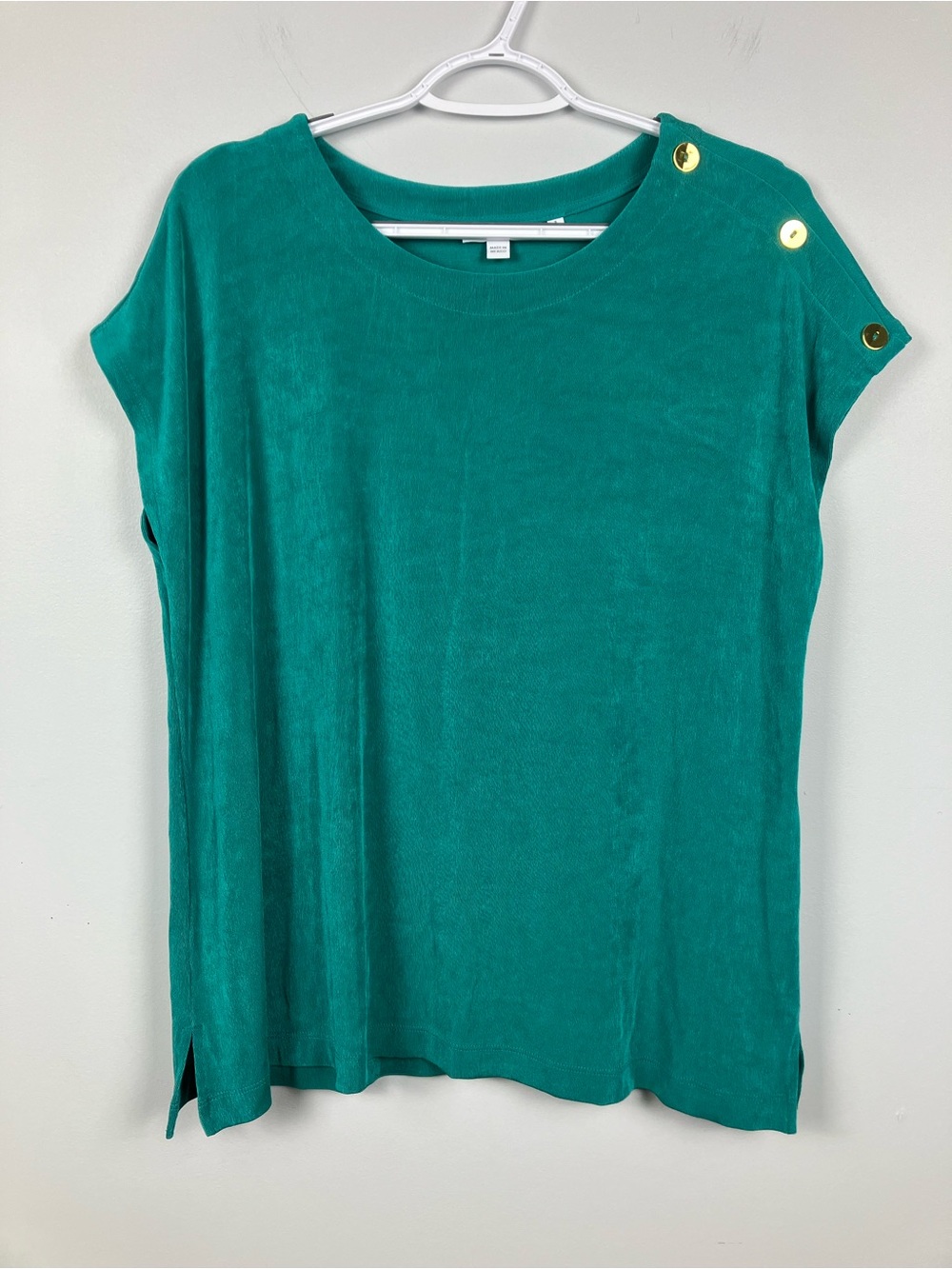 Chico’s Travelers Size 3 XL Harbour Green Gold Button Cap Sleeve Top